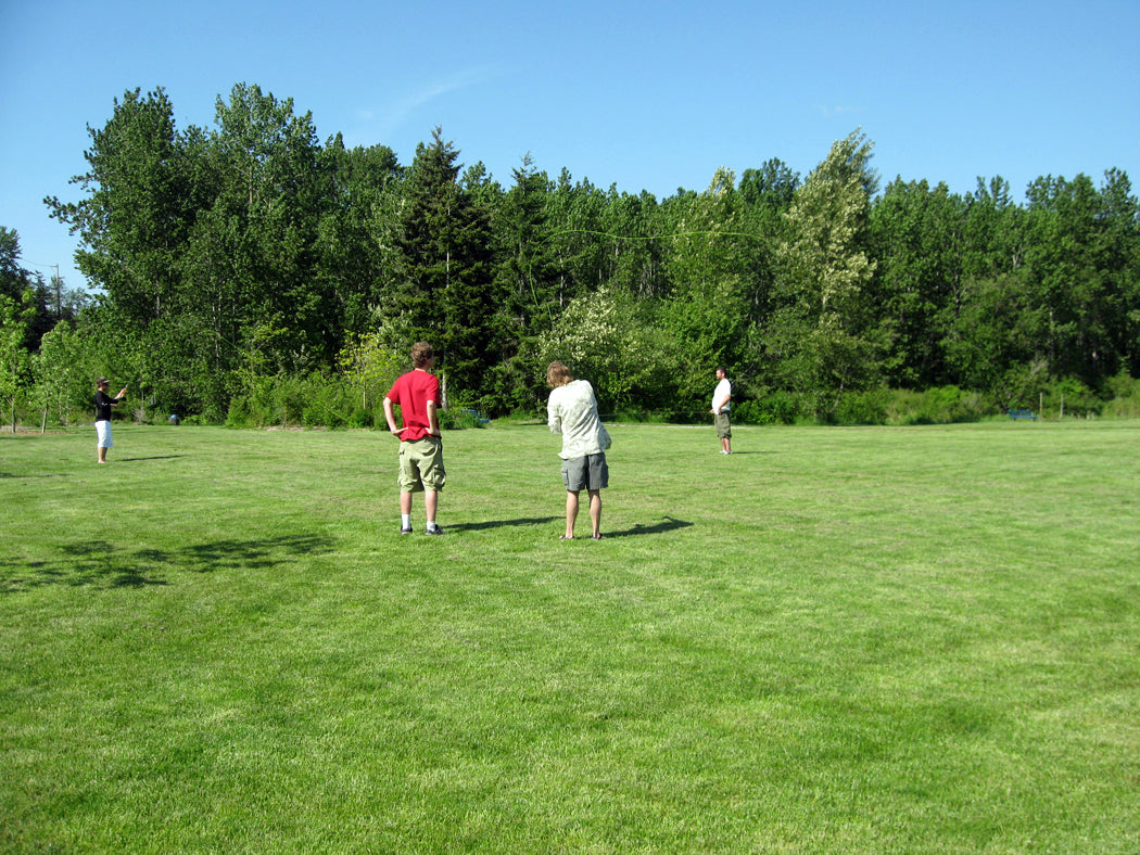 10 O'clock - 2 O'clock/answer the phone - hammer the nail